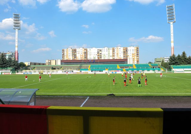 Het stadion van Haladas Szombathely, de thuishaven van doelman Gabor Kiraly, was geen onbekend terrein voor de Belgian Red Flames! Foto - Sportpix.be/David Catry