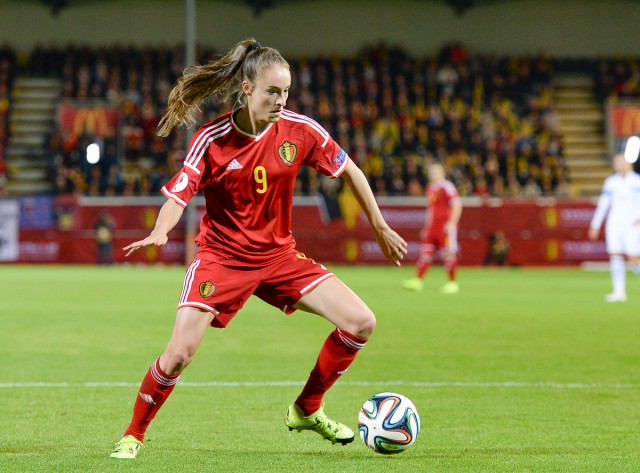 Tessa Wullaert, die zich in Leuven nog beperkte tot koningin van de assists lukte nu zelf twee goals tegen Bosnië-Herzegovina! Foto - David Catry