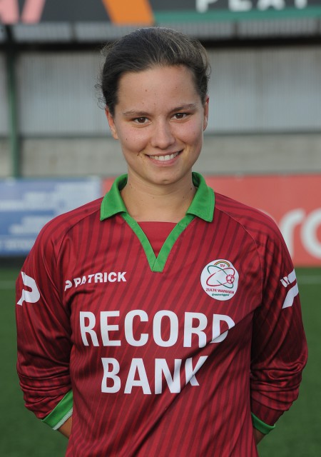 Athina Vercaemer zorgde met een strafschop voor het laatste officiële doelpunt van 2015 in de eerste klasse van het Belgische vrouwenvoetbal. Foto - David Catry