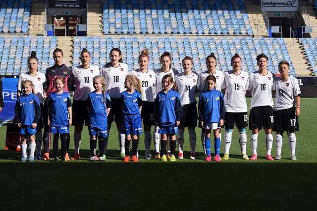 Oostenrijk, de verrassende winnaar in groep 2 bij gastland en titelverdediger Zweden! Foto - (c) AVM