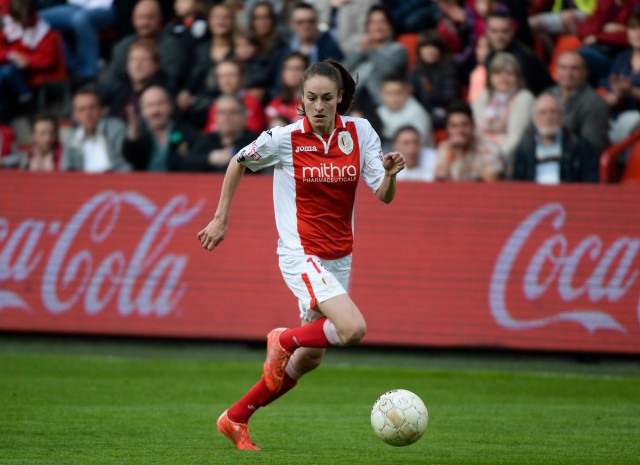 Tessa Wullaert tijdens haar laatste officiële wedstrijd voor Standard in de Women's BeNeLeague tegen PSV. Foto - Sportpix.be/David Catry