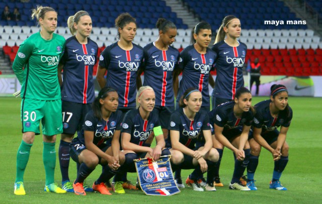 Paris Saint-Germain voor de terugwedstrijd in het Parc des Princes tegen Lyon! Foto - (c) Maya Mans
