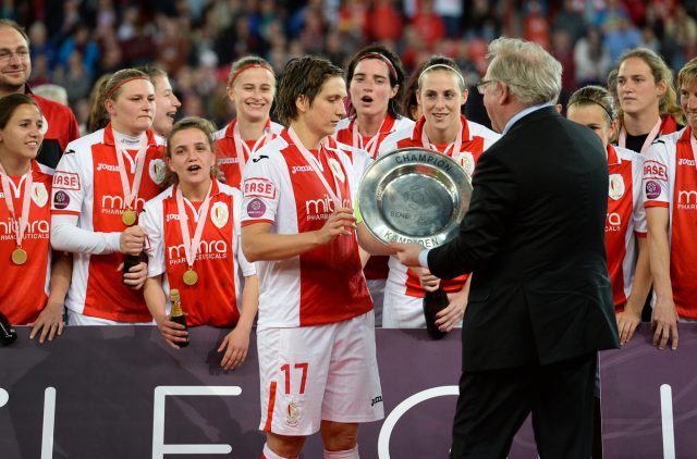 Vrijdag 8 mei 2015 - Maud Coutereels won zopas met Standard voor de eerste keer de Women's BeNeLeague! Foto - Sportpix.be/David Catry