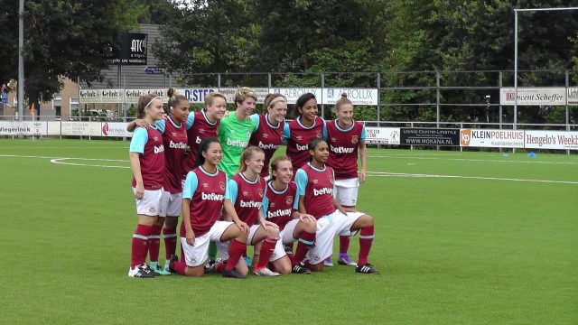 West Ham United Ladies op bezoek in Nederland! Foto - Vrouwenteam.be/MaMPict