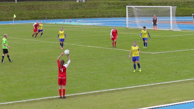 Geen goals bij de topaffiche in Woluwe! Foto - (c) Vrouwenteam.be / MaMPict