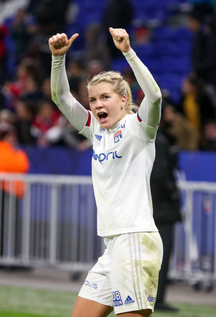 #Ada Hegerberg tekende recordcontract bij Nike ...